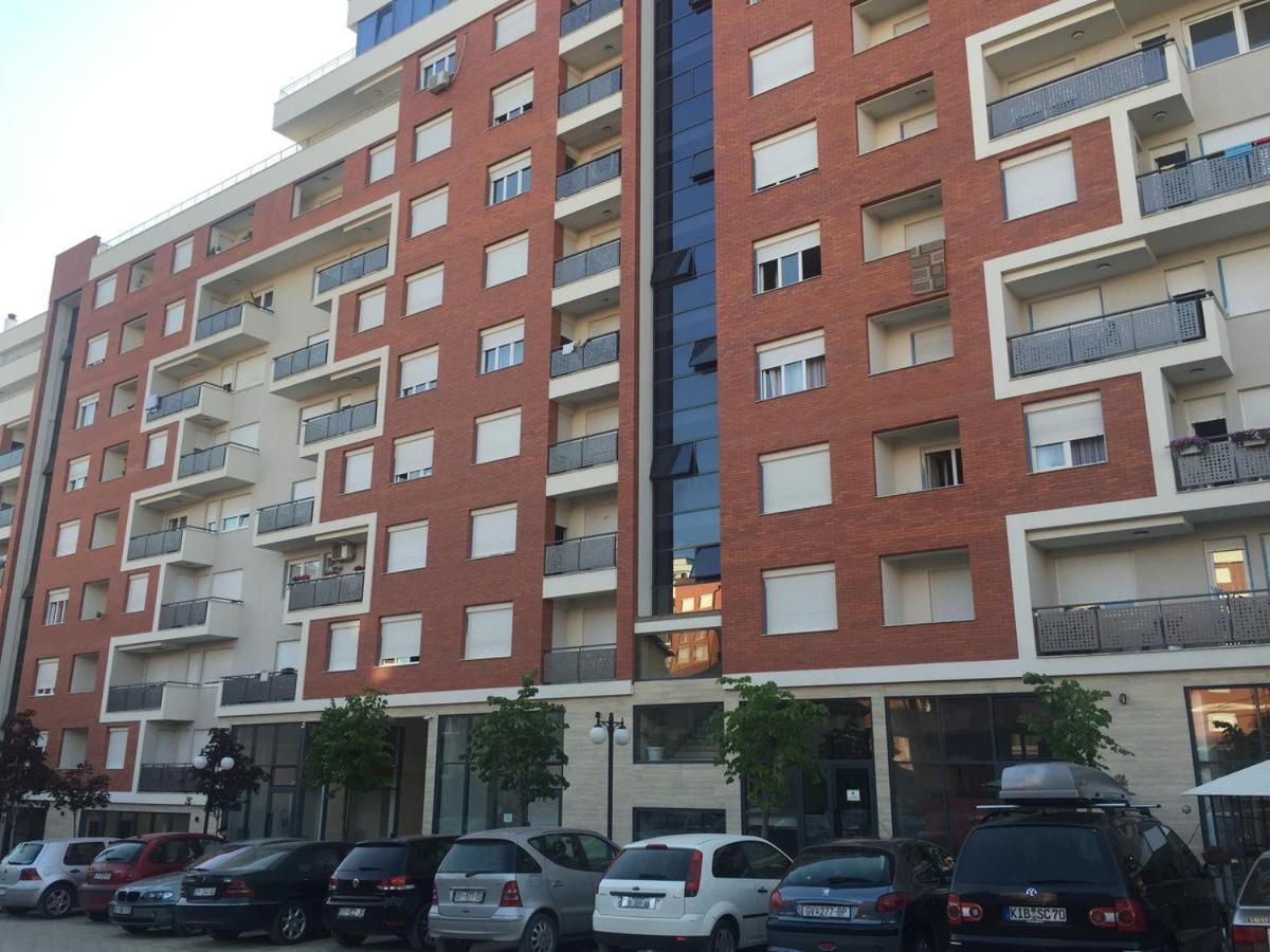 شقة Blini Complex بريشتاين المظهر الخارجي الصورة