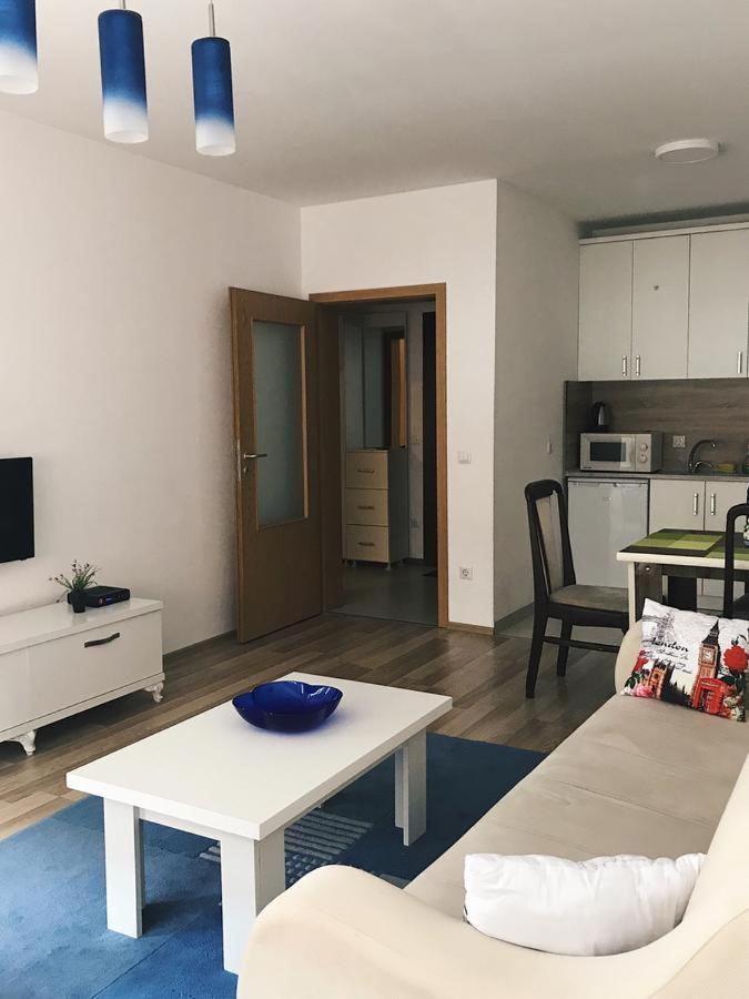 شقة Blini Complex بريشتاين المظهر الخارجي الصورة