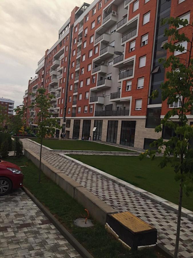 شقة Blini Complex بريشتاين المظهر الخارجي الصورة